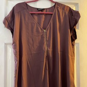 Mauve Cap sleeved, zipper front, Express blouse.